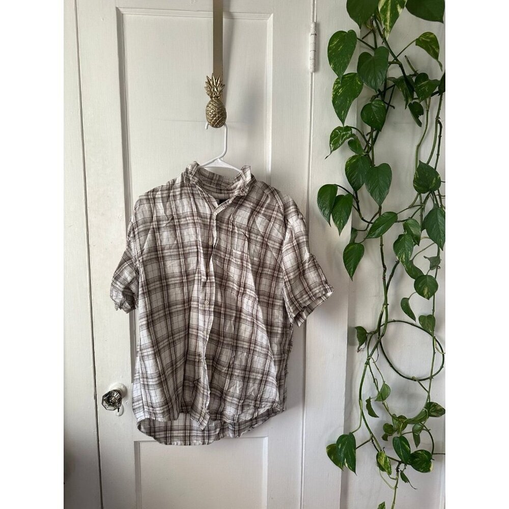 Dockers men’s size medium button-down shirt